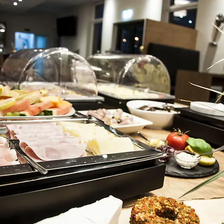 Amaro 3* Bergkirchen (Bavaria)